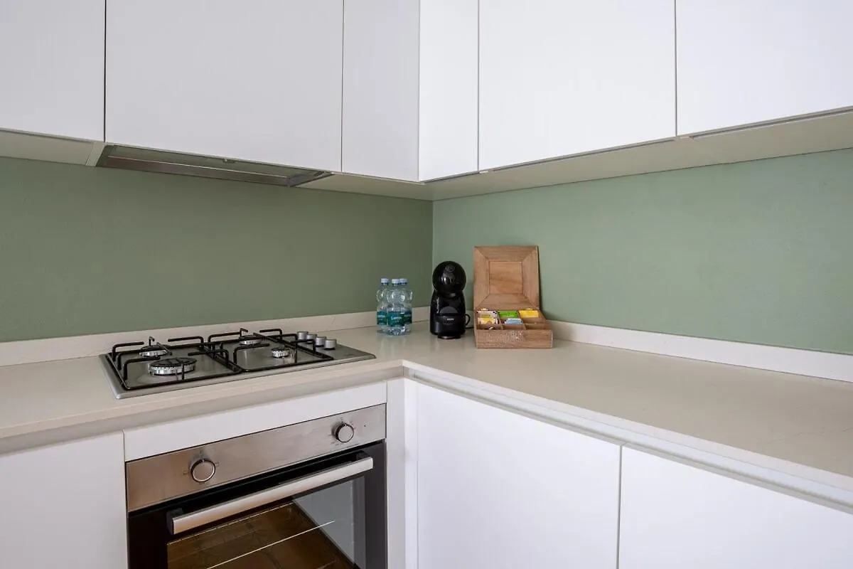 Residenza Al Campanile Lake & Mountain Free Parking Porto Ceresio Apartament
